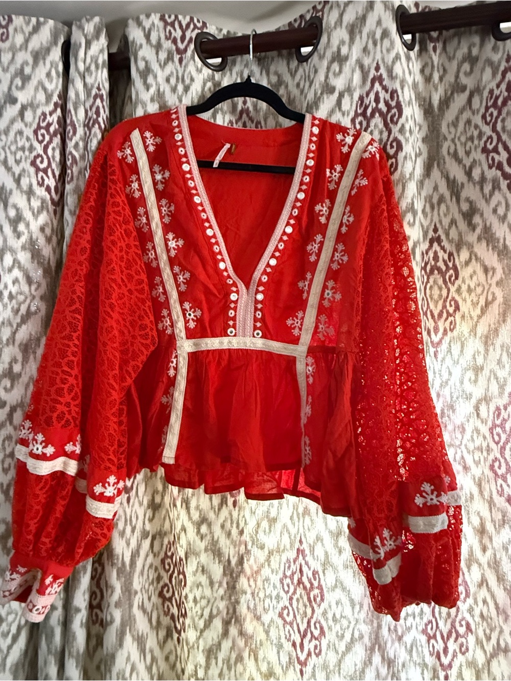 Free People Red Embroidered V-Neck Peasant Boho Lace long sleeve Blouse